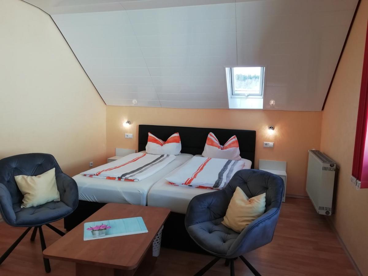 Pension Schmitt Waldfenster Экстерьер фото