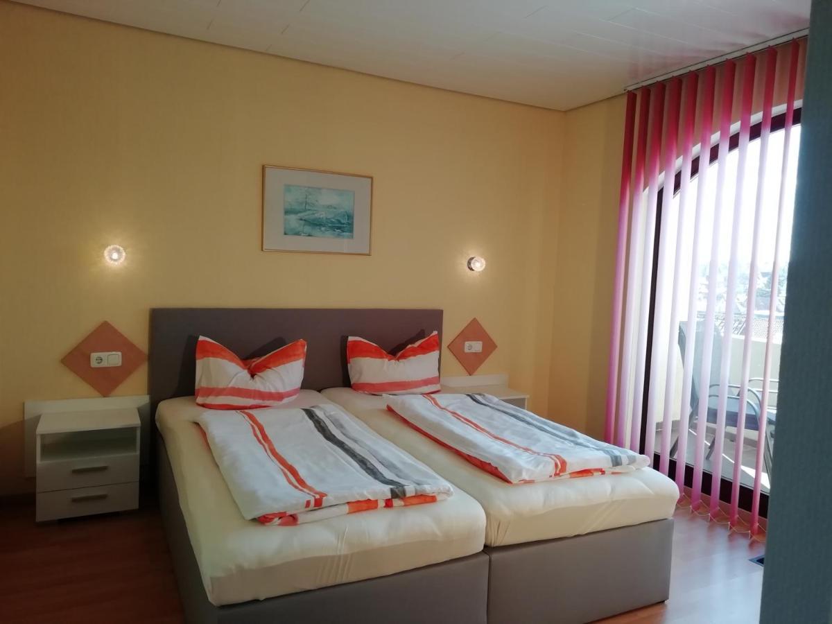 Pension Schmitt Waldfenster Экстерьер фото