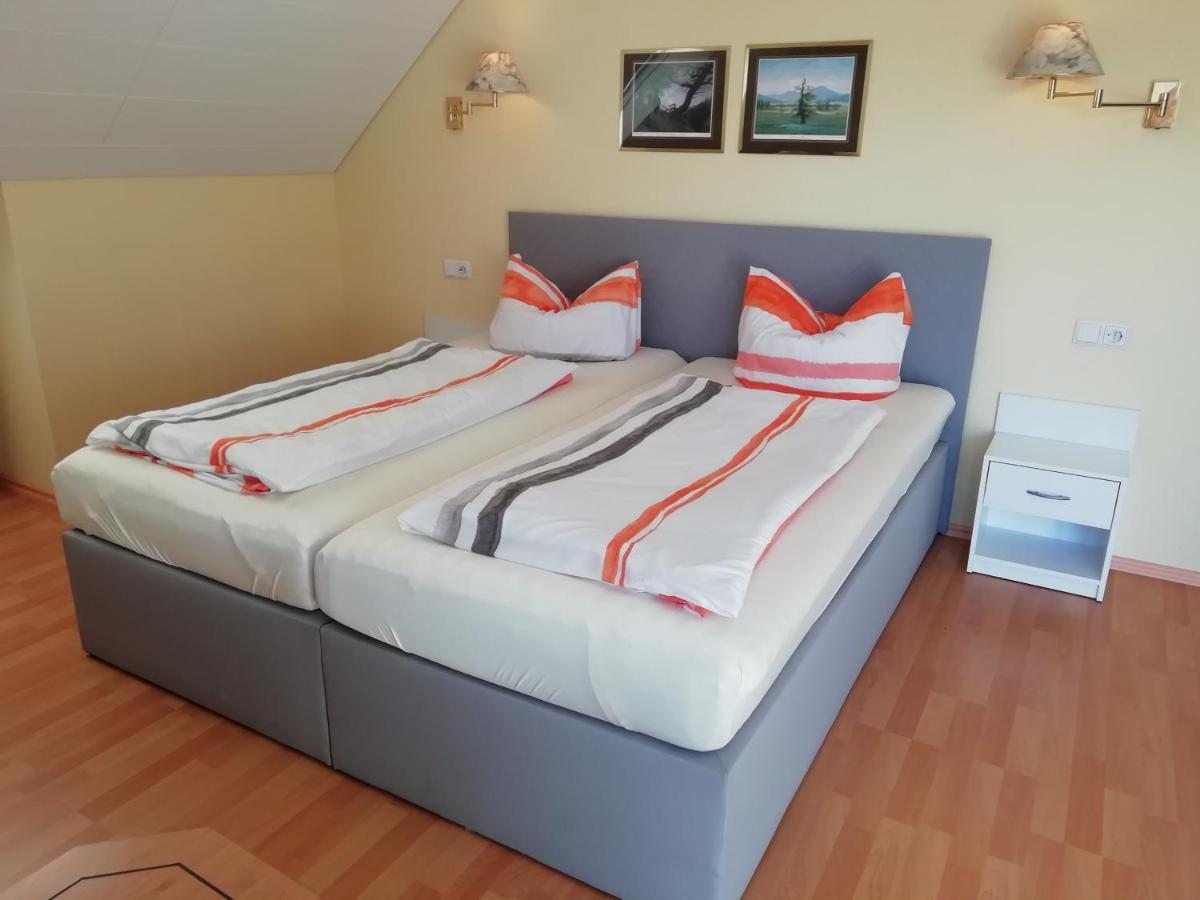 Pension Schmitt Waldfenster Экстерьер фото