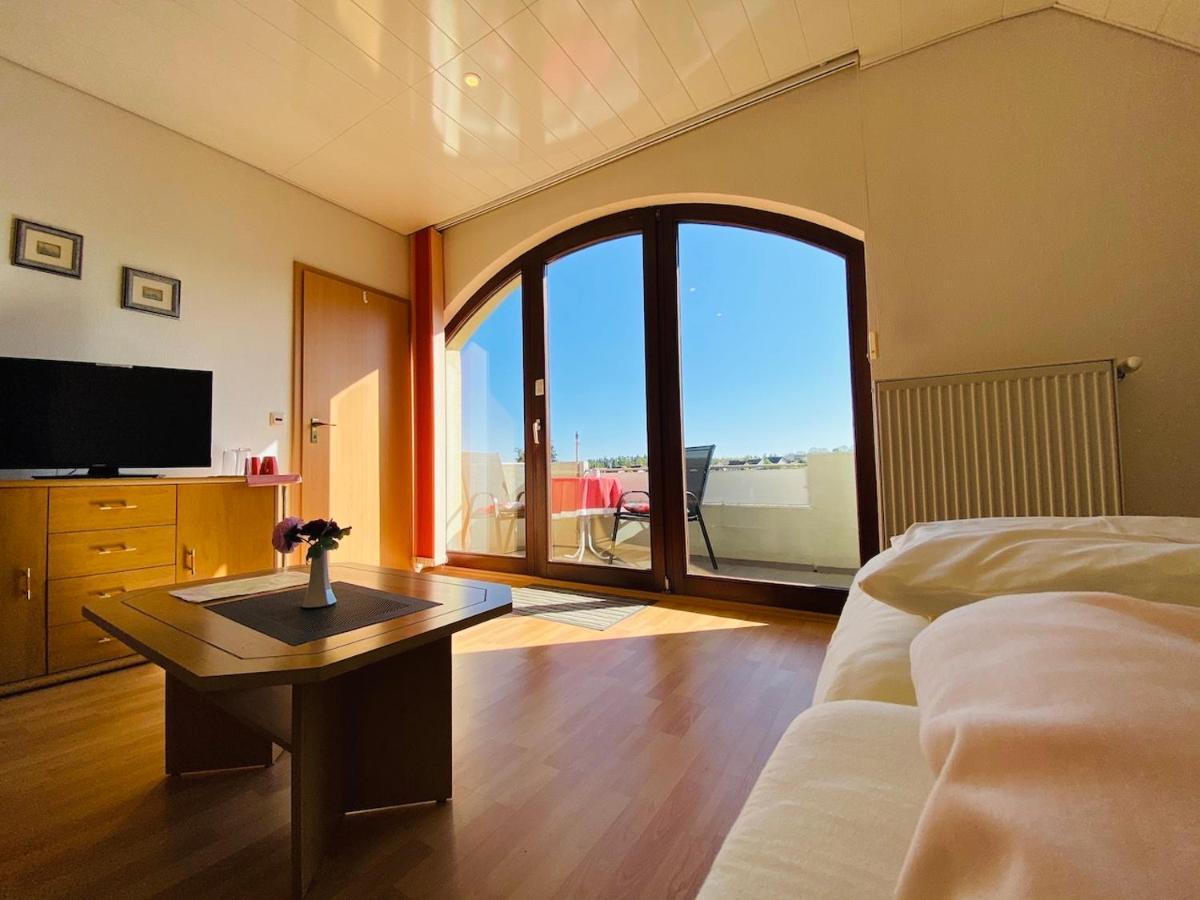 Pension Schmitt Waldfenster Экстерьер фото